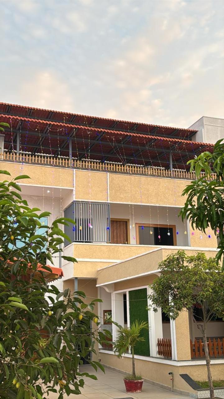 Yanam Resorts المظهر الخارجي الصورة